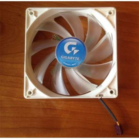 NEW NEW BRAND NEW GIGABYTE R121225SL BLUE LED 3PIN CASE COOLING FAN 120MM X 25MM...